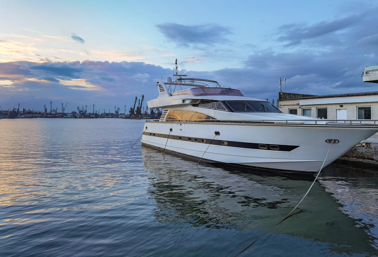 Guide to Choosing the Perfect Yacht